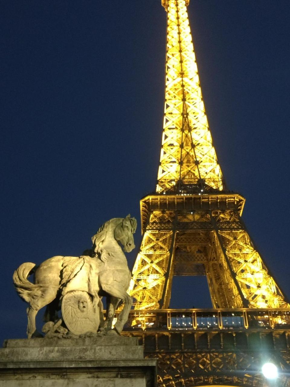 Eiffel Tower In Maison d'hôtes